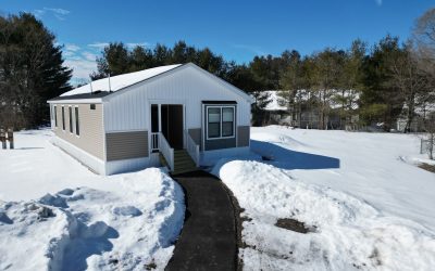 21 Shawn Ave, Nashua, NH 03062